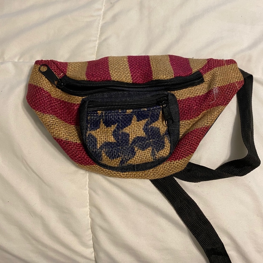 Fanny pack